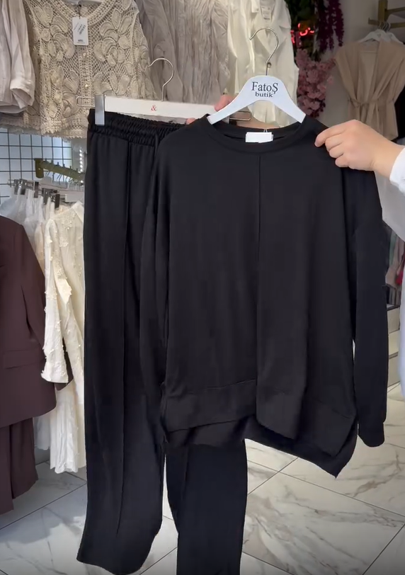 Dámska súprava bavlnených nohavíc s okrúhlym výstrihom a dlhým rukávom-SK