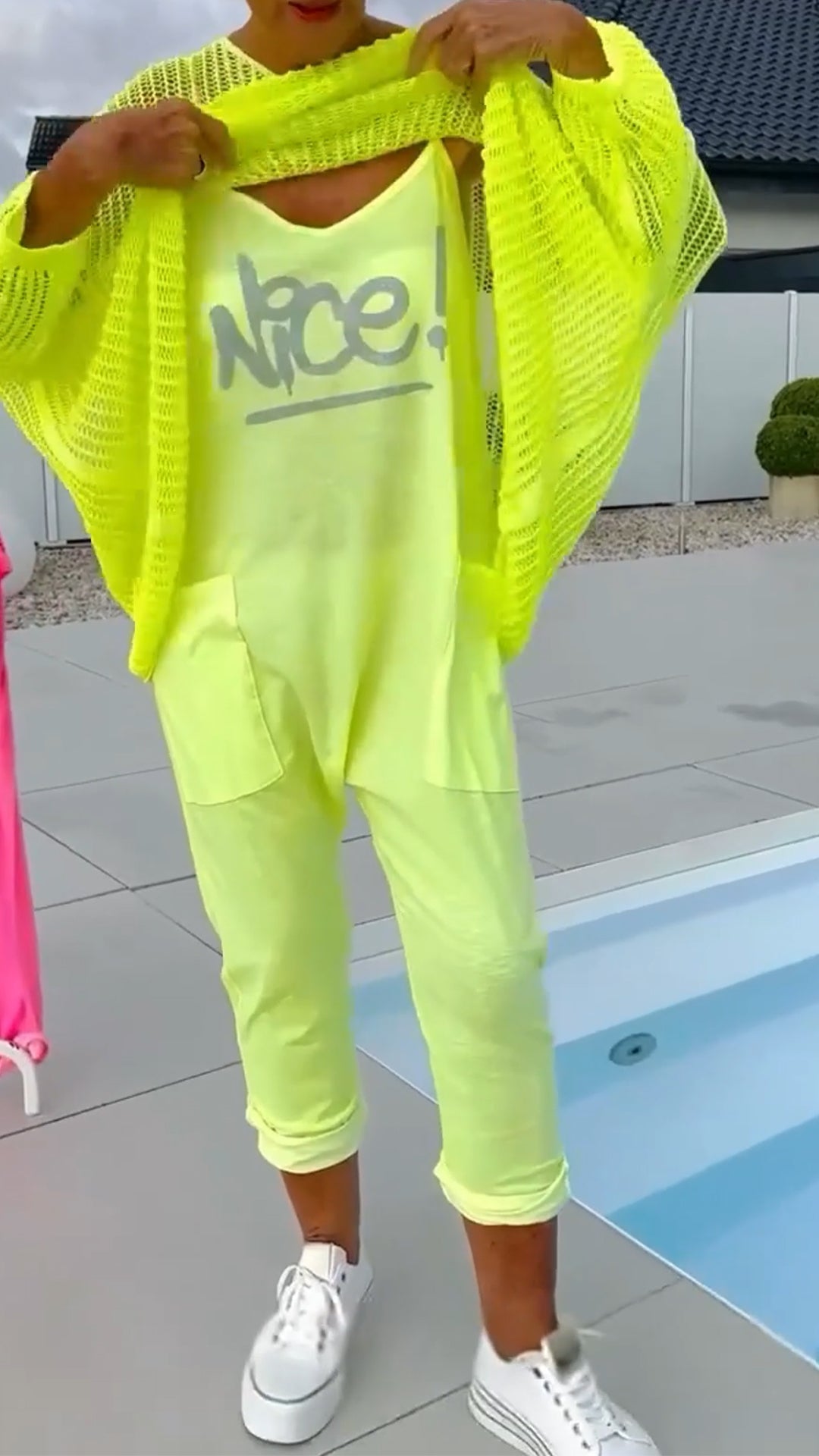 🌸Moteriškas kombinezonas + laisvas viršutinis sluoksnis su iškirptu šaliku-LT