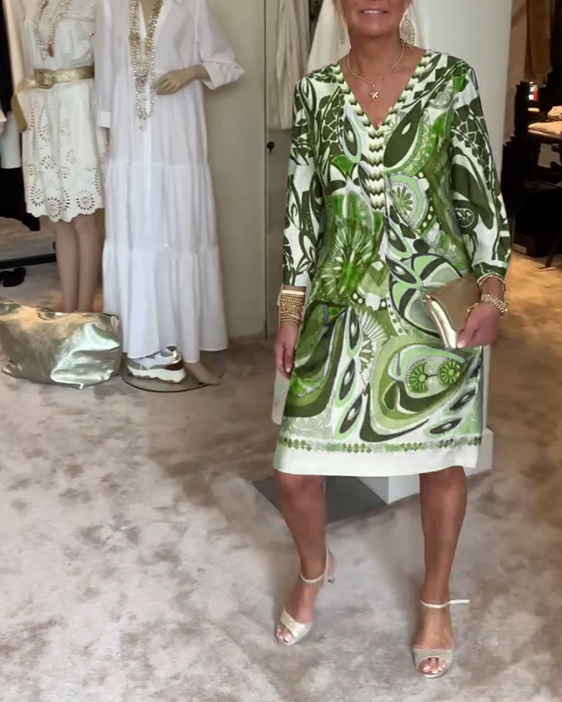 Φόρεμα με V-λαιμόκοψη και Vintage Στάμπα-GR