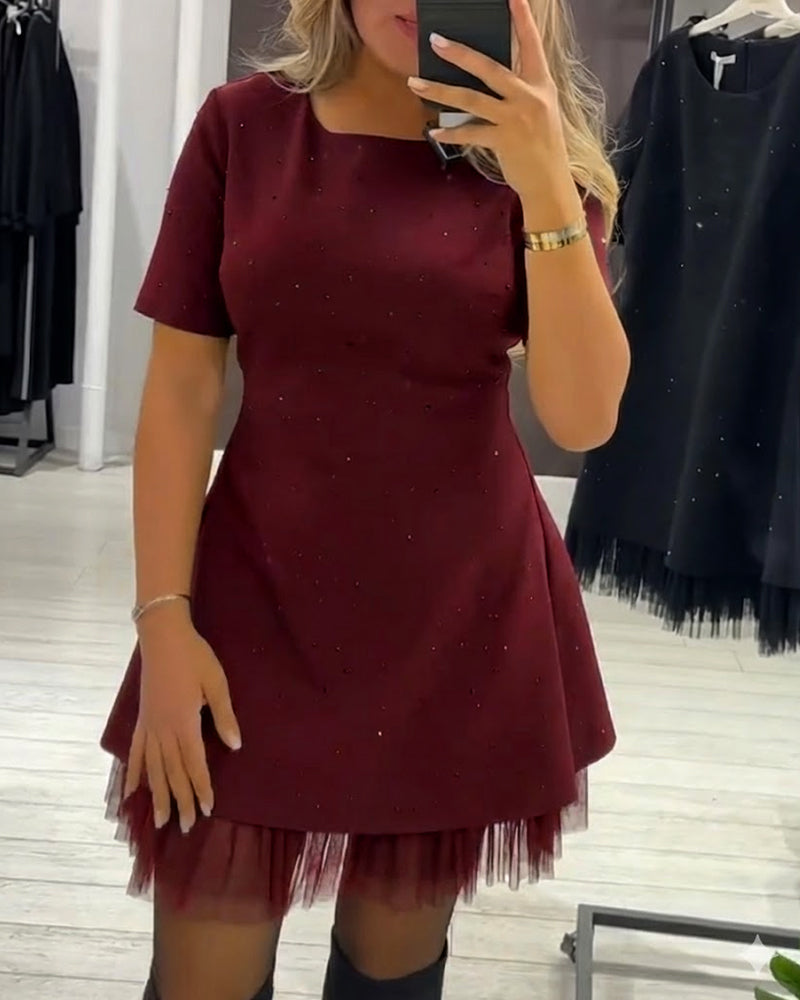 Elegantno, sijoče, mrežno obleko z mozaikom - SL