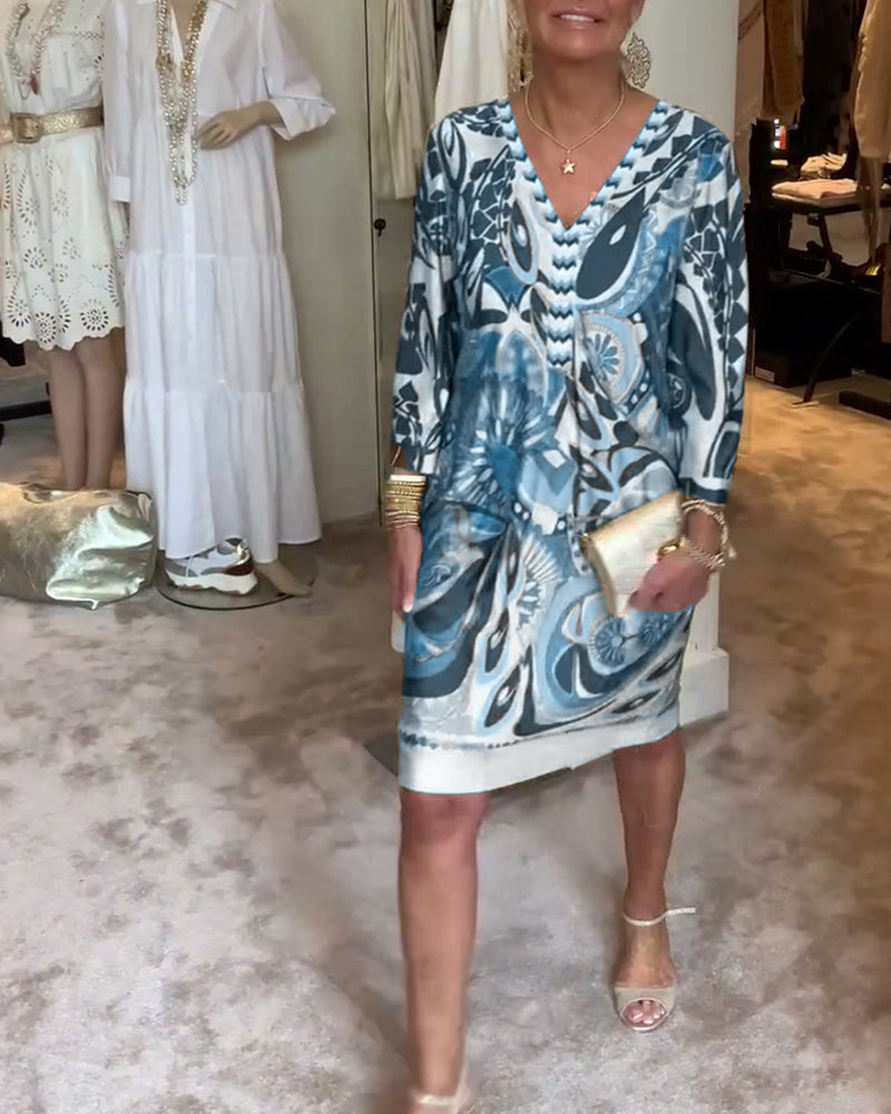 Φόρεμα με V-λαιμόκοψη και Vintage Στάμπα-GR