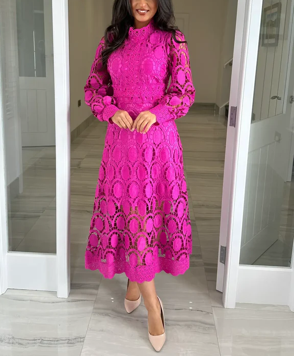 Γυναικείο μίντι φόρεμα με κομψή, αέρινη λαιμόκοψη-GR