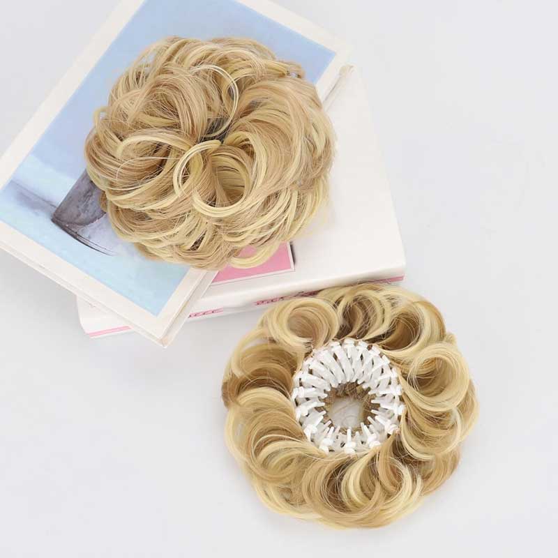 💁‍♀️ Didelė sintetinių plaukų kuodelio dalis su reguliuojamu užsegimu-LT