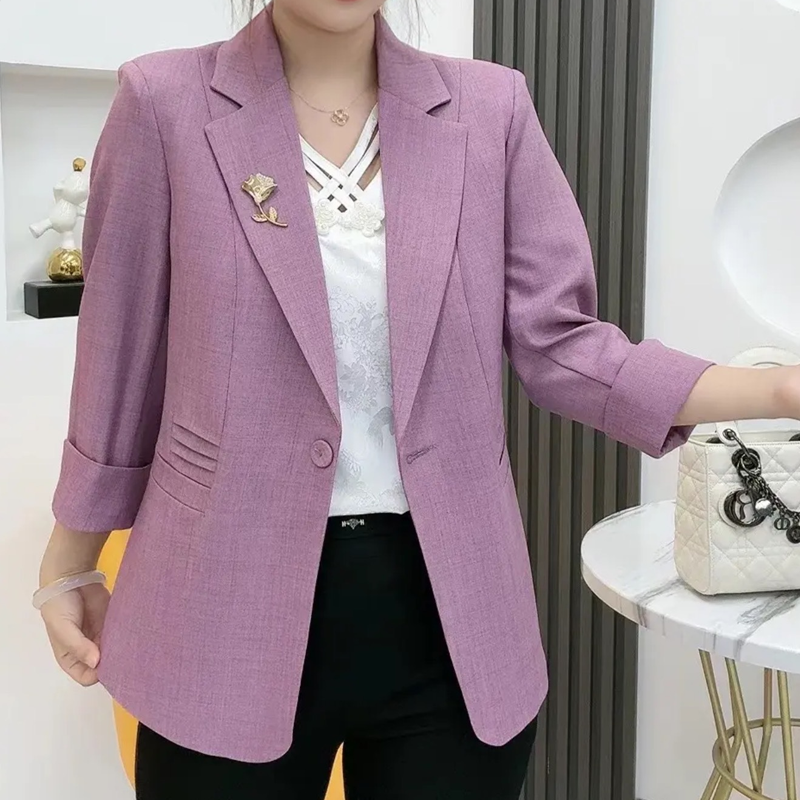 Elegantno, oprijeto jakno z broško v obliki rože-SL